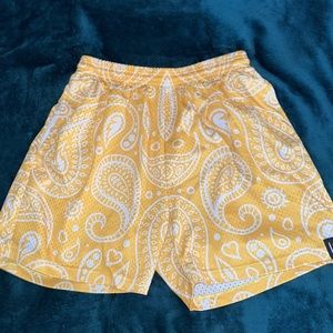 Yellow paisley XL lost files shorts